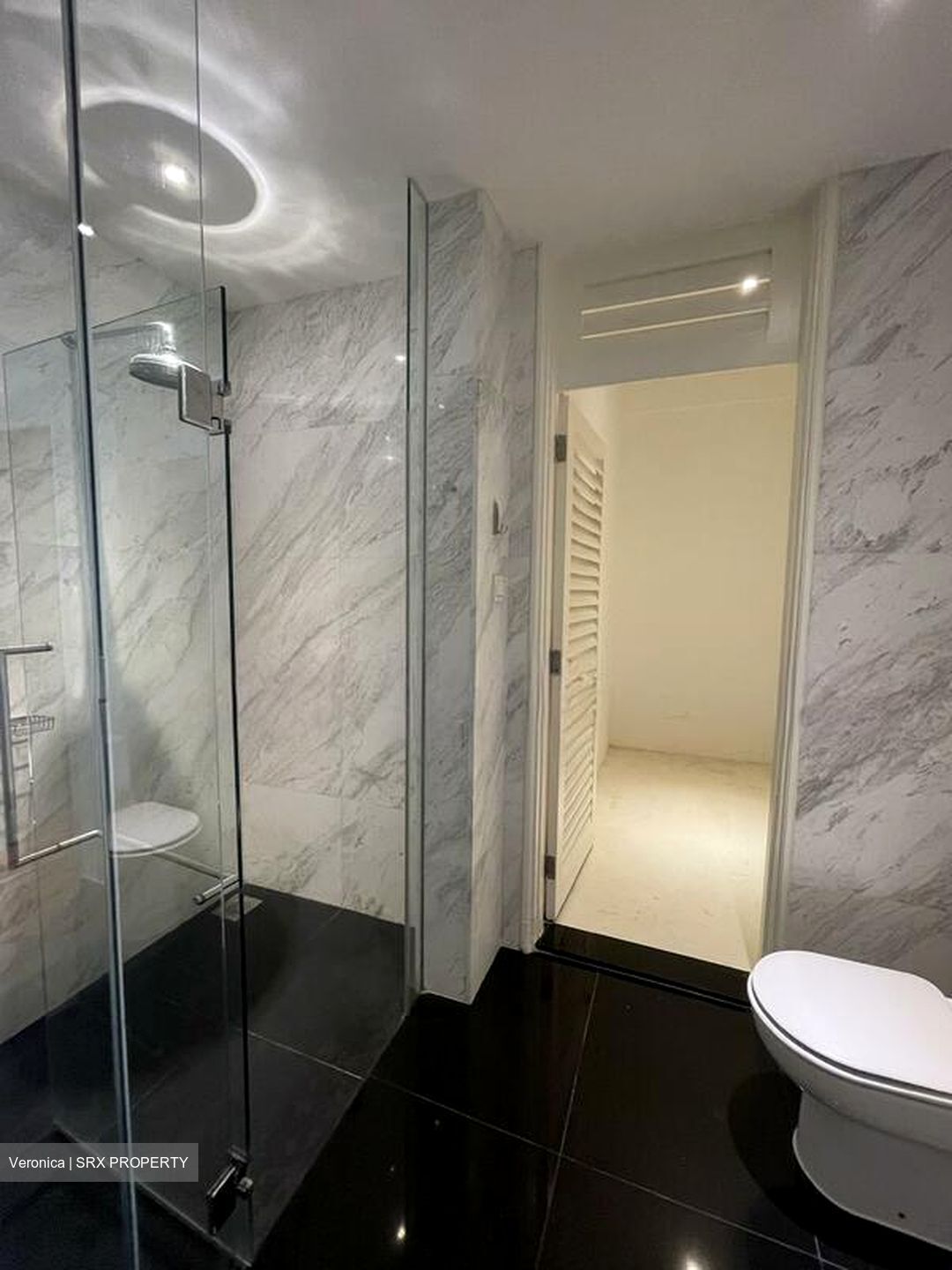 The Colonnade (D10), Condominium #610685051